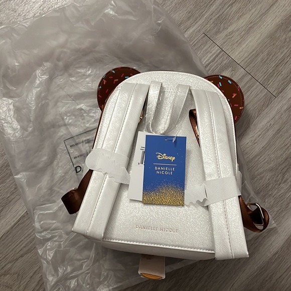 NEW Disney Danielle Nicole Ice cream Backpack - Picture 2 of 4